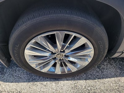 2024 Toyota2 Grand Highlander ? XLE