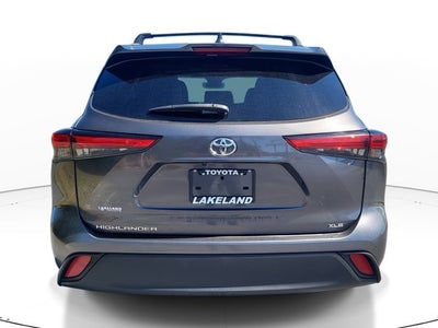2023 Toyota HIGHLANDER XLE