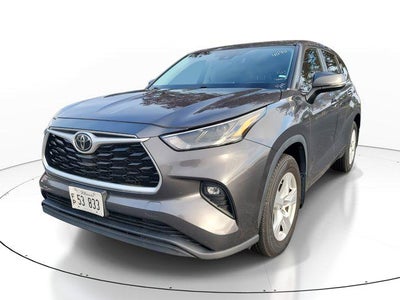 2023 Toyota HIGHLANDER LE