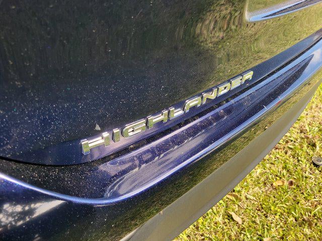 2025 Toyota HIGHLANDER XLE