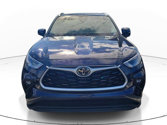 2025 Toyota HIGHLANDER XLE