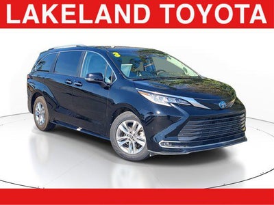 2023 Toyota SIENNA LTD AWD Limited