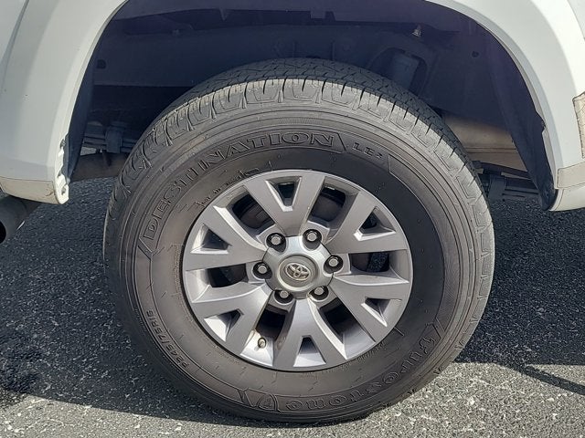 2019 Toyota TACOMA SR5 SR5