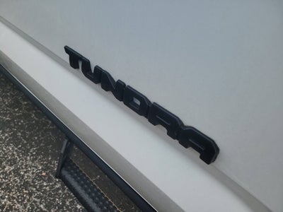 2024 Toyota TUNDRA 4X2 SR5