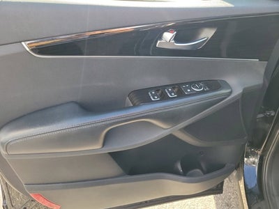 2019 Kia Sorento EX V6