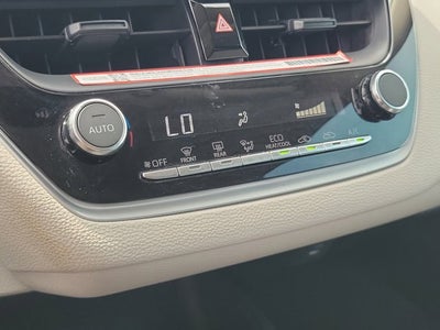 2025 Toyota COROLLA LE