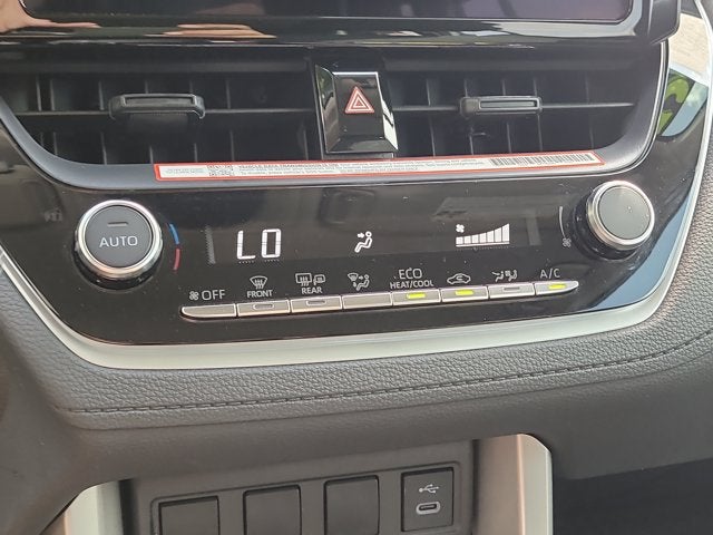 2025 Toyota Corolla Cross LE
