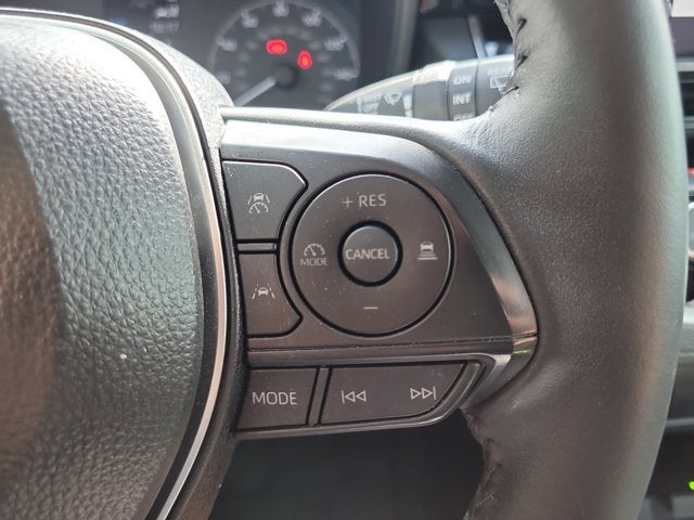 2025 Toyota Corolla Cross LE
