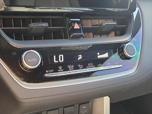 2024 Toyota Corolla Cross Hybrid Hybrid SE
