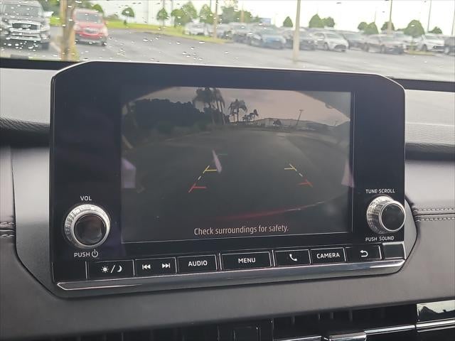 2024 Mitsubishi Outlander ES