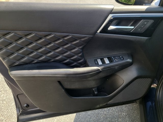 2023 Mitsubishi Outlander SEL