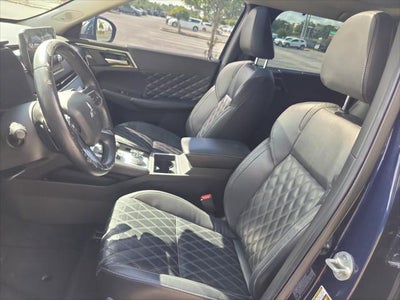 2023 Mitsubishi Outlander SEL