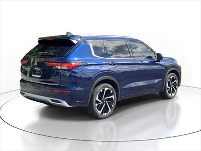 2023 Mitsubishi Outlander SEL