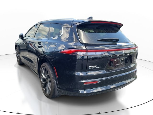 2025 Toyota Toyota Crown Signia XLE