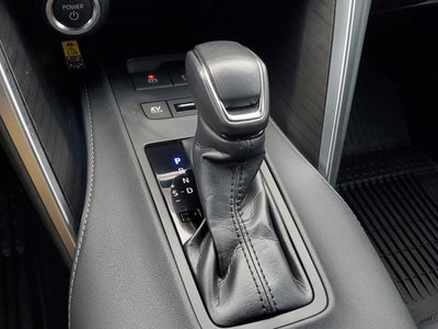 2024 Toyota Venza LE