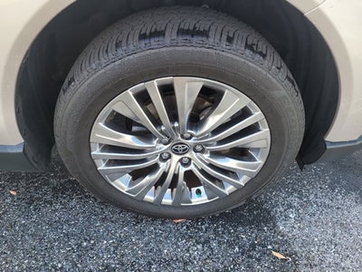 2023 Toyota Venza Limited