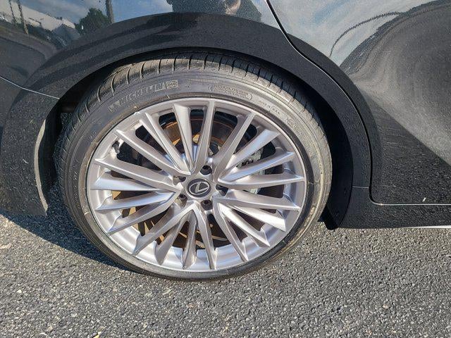 2023 Lexus IS 300 IS 300