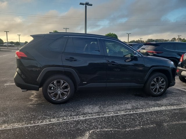2025 Toyota RAV4 Hybrid XLE Premium