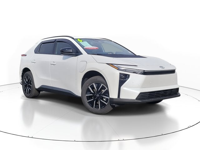 2026 Toyota bZ XLE Plus