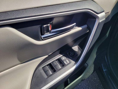 2024 Toyota RAV4 HYBRID Hybrid XLE