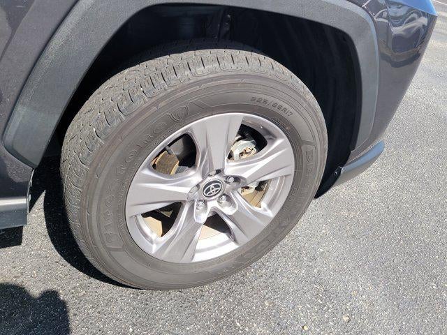 2024 Toyota RAV4 HYBRID Hybrid XLE