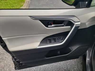 2025 Toyota RAV4 Hybrid Hybrid XLE