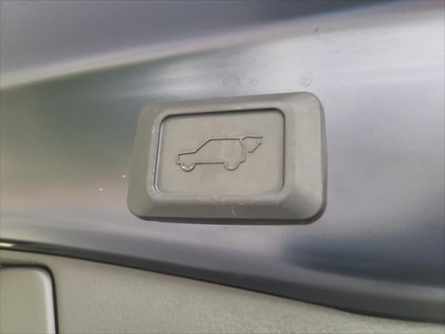 2025 Toyota RAV4 Hybrid Hybrid XLE