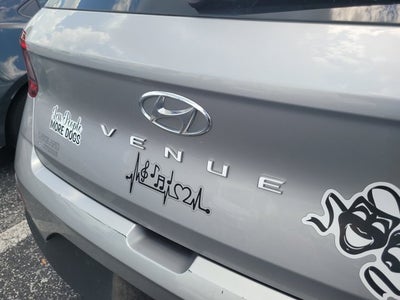 2023 Hyundai Venue SEL