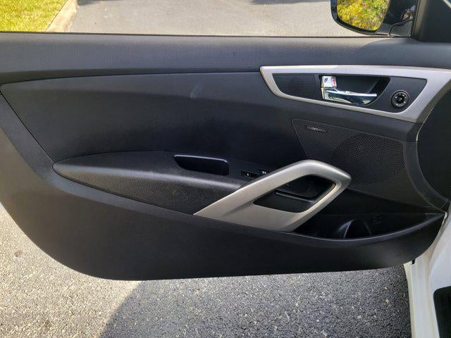 2017 Hyundai Veloster Value Edition