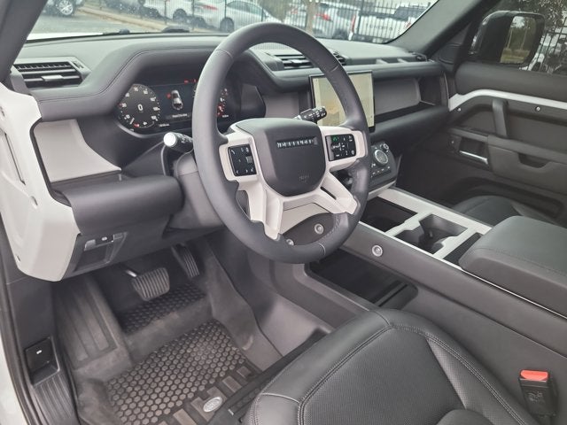 2025 Land Rover Defender S