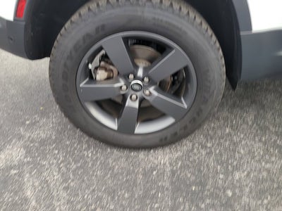 2025 Land Rover Defender S