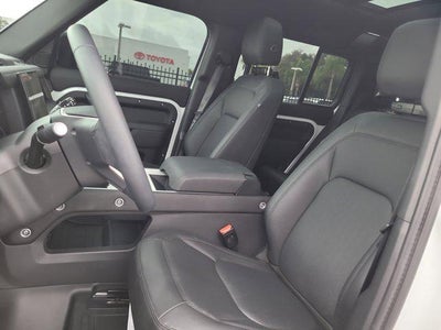 2025 Land Rover Defender S