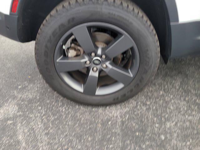 2025 Land Rover Defender S