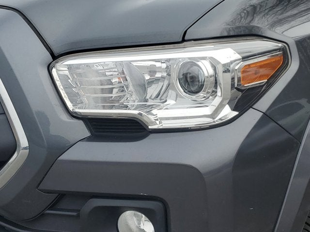 2021 Toyota Tacoma 2WD Base