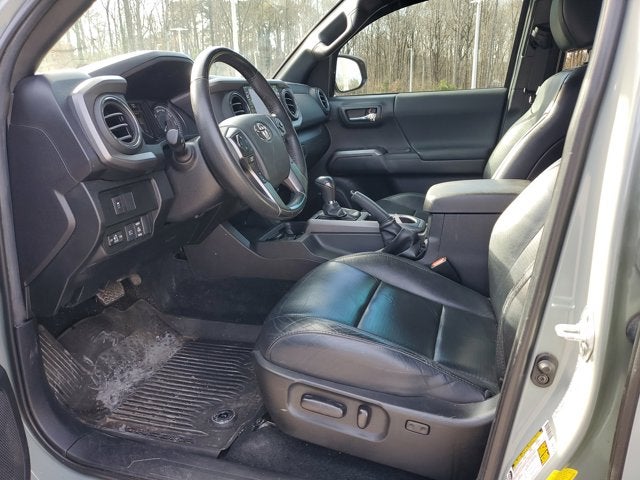 2022 Toyota Tacoma 2WD SR5