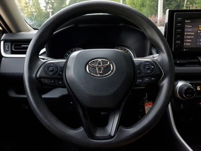 2022 Toyota RAV4 Hybrid LE