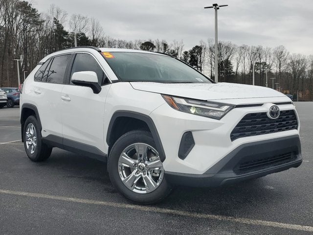 2025 Toyota RAV4 Hybrid XLE