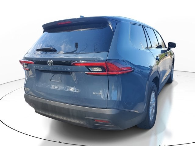 2025 Toyota Grand Highlander LE