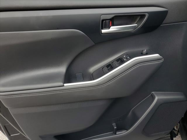 2026 Toyota Highlander XSE