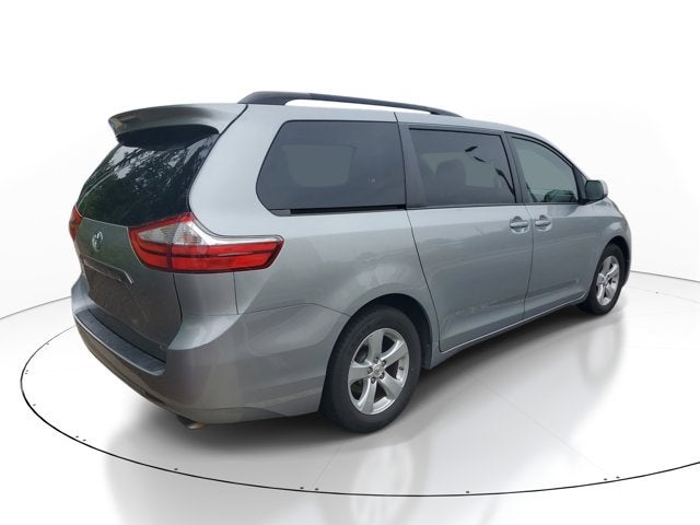 2015 Toyota Sienna LE AAS