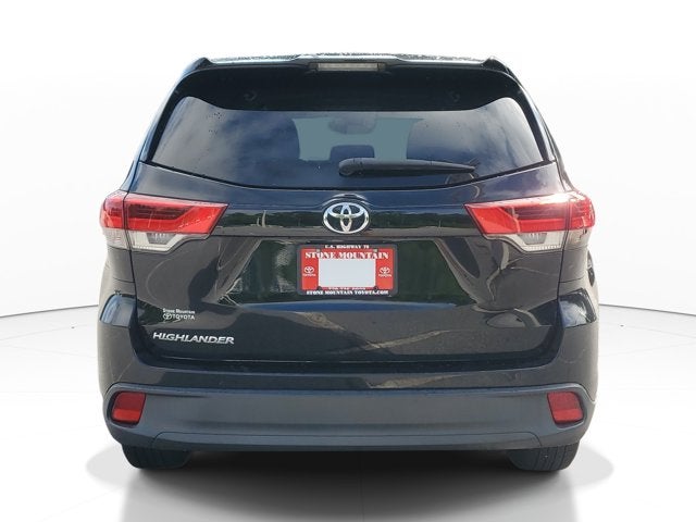 2019 Toyota Highlander LE