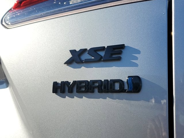 2024 Toyota Corolla Cross Hybrid XSE