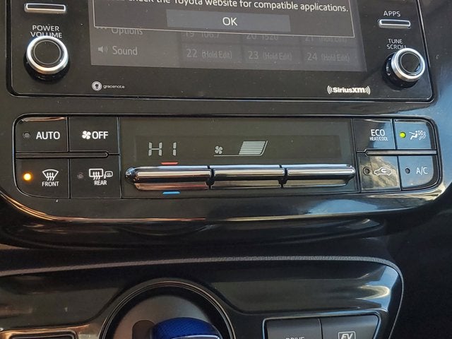 2022 Toyota Prius L Eco