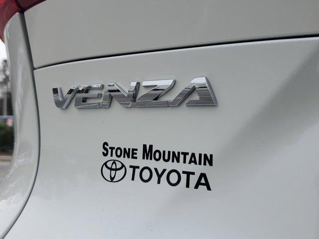 2022 Toyota Venza LE