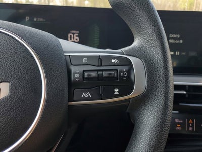 2025 Kia K5 LXS