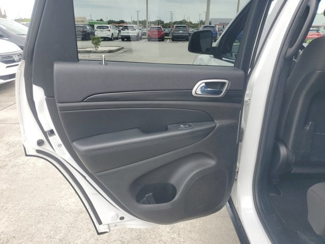 2019 Jeep Grand Cherokee Laredo E