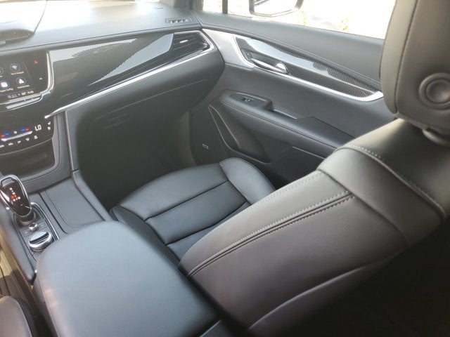 2025 Cadillac XT6 AWD Sport