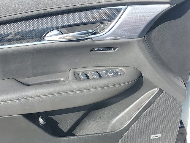 2025 Cadillac XT6 AWD Sport
