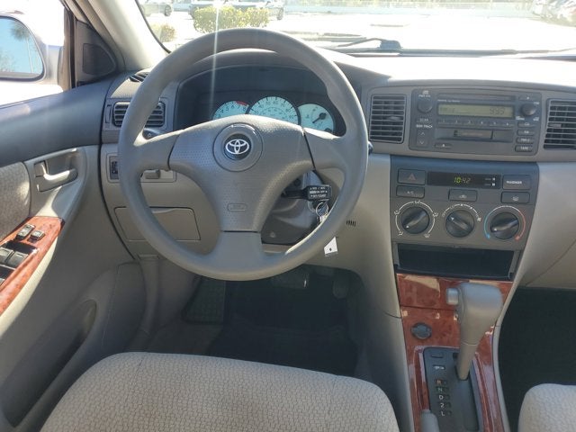 2004 Toyota Corolla LE