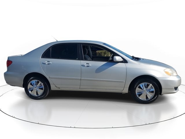 2004 Toyota Corolla LE